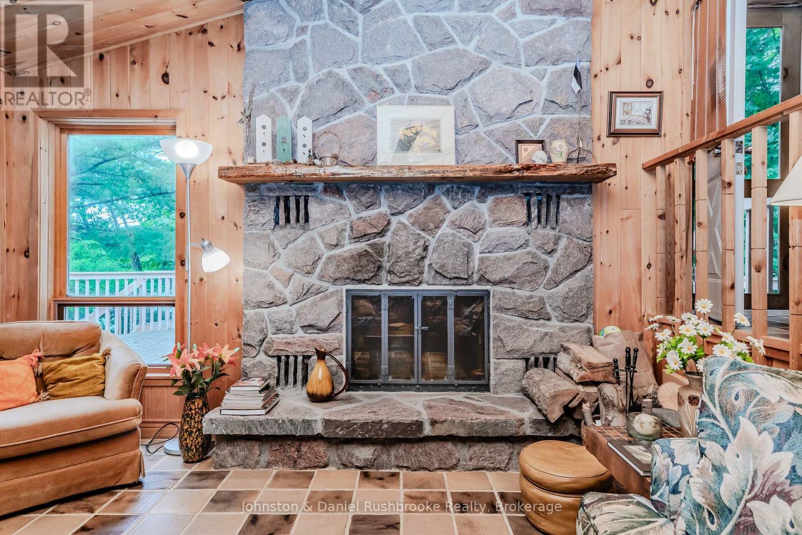 9 Elsasser Road, Seguin, Ontario  P2A 2W8 - Photo 7 - X12243525