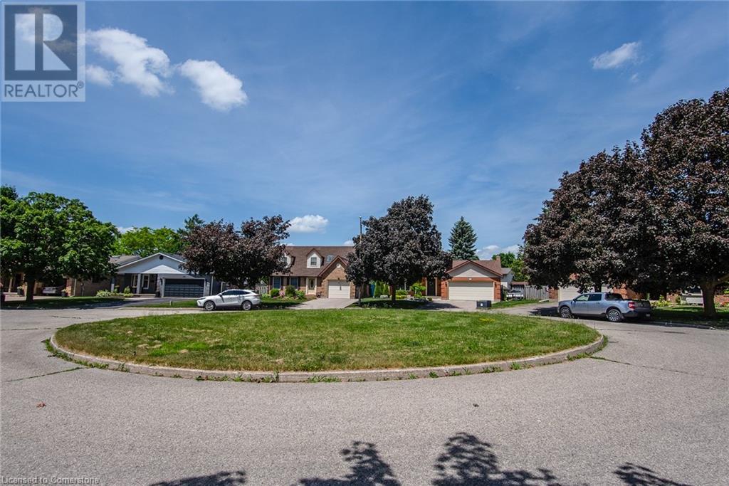 162 Ambleside Court, Waterloo, Ontario  N2K 3E4 - Photo 12 - 40744585