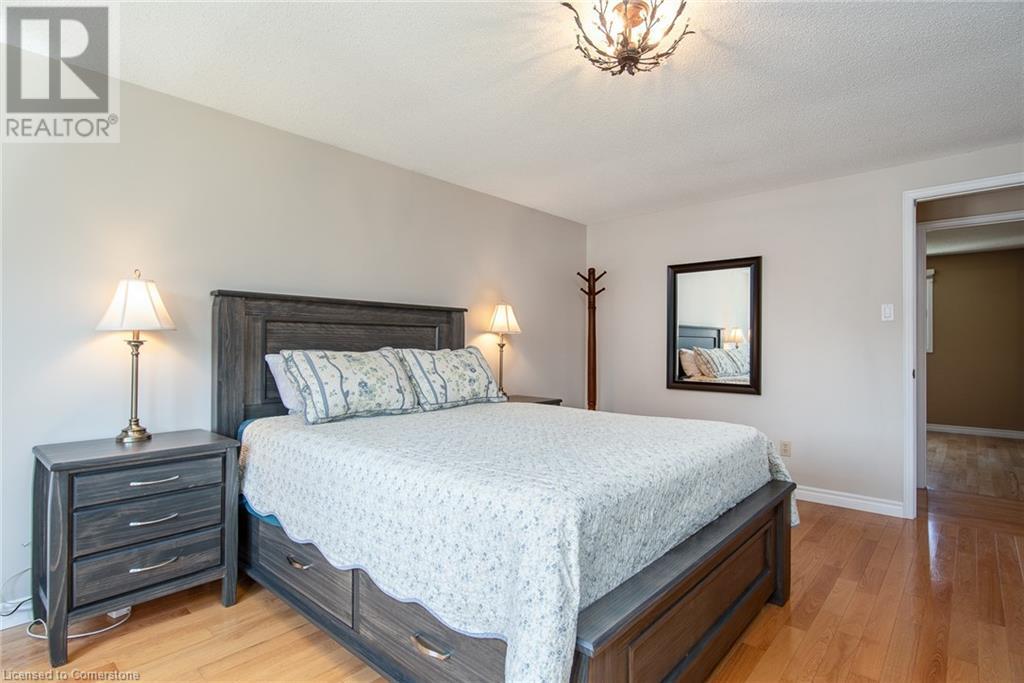 162 Ambleside Court, Waterloo, Ontario  N2K 3E4 - Photo 34 - 40744585