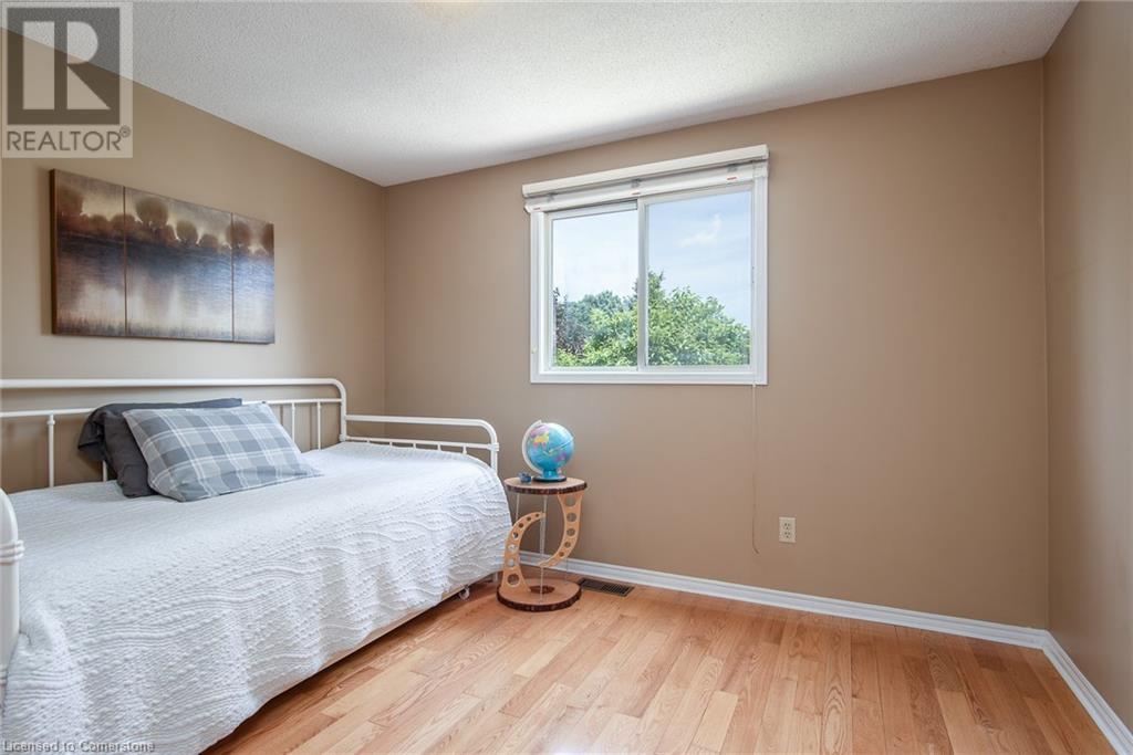 162 Ambleside Court, Waterloo, Ontario  N2K 3E4 - Photo 36 - 40744585