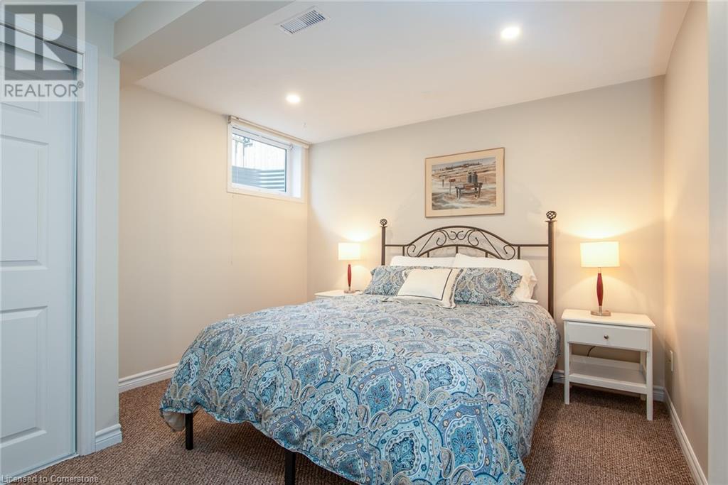 162 Ambleside Court, Waterloo, Ontario  N2K 3E4 - Photo 47 - 40744585