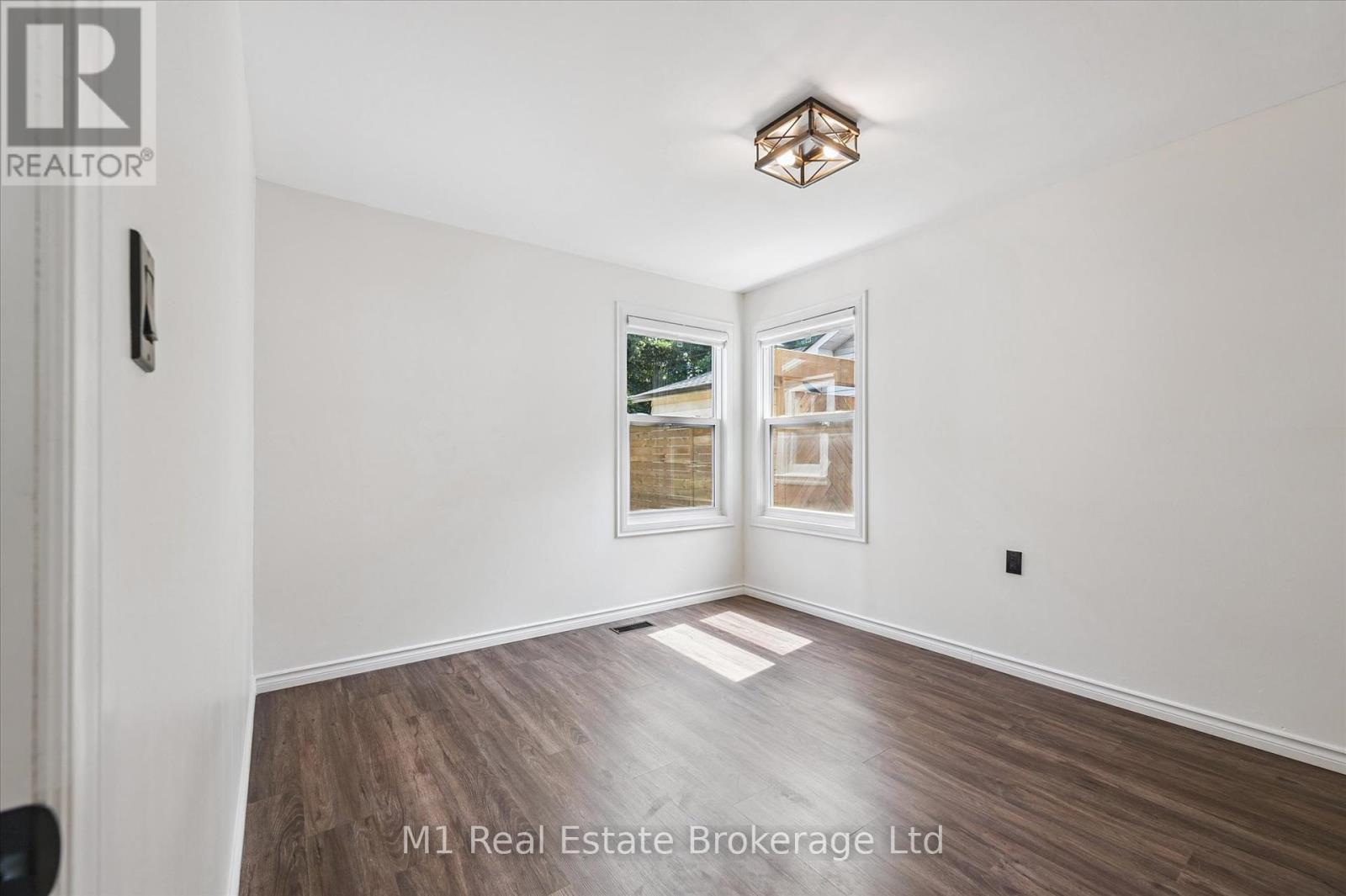 151 Edgar Street, Cambridge, Ontario  N3H 4H7 - Photo 16 - X12243543