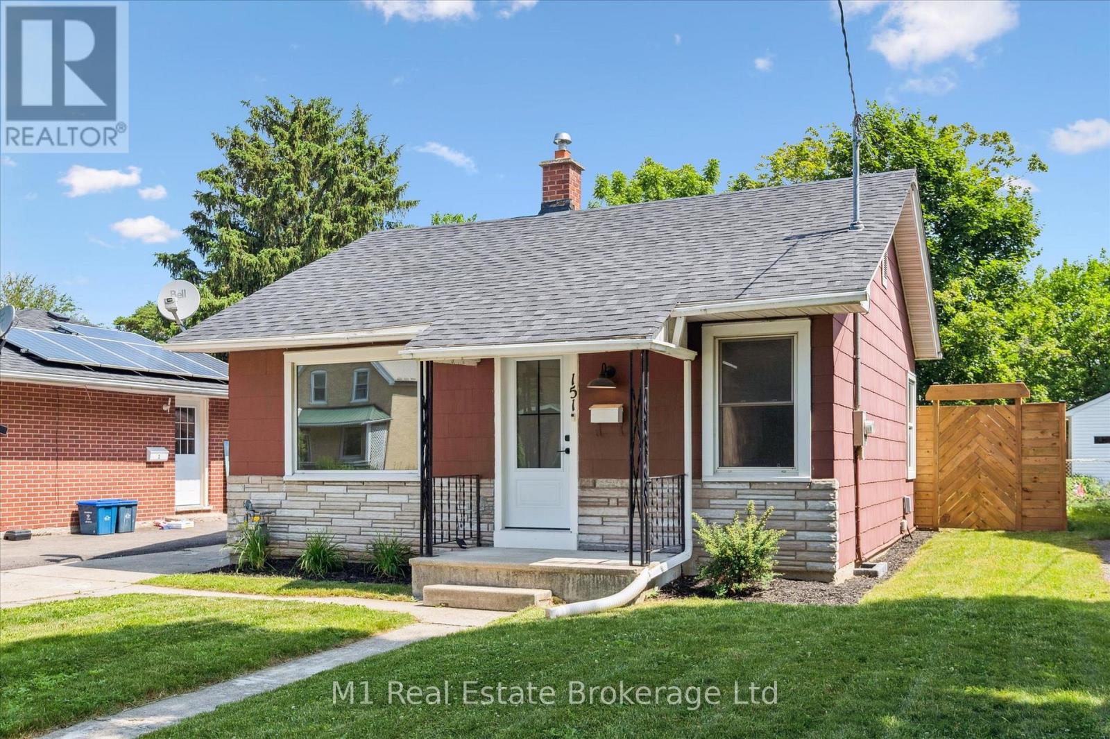151 Edgar Street, Cambridge, Ontario  N3H 4H7 - Photo 4 - X12243543