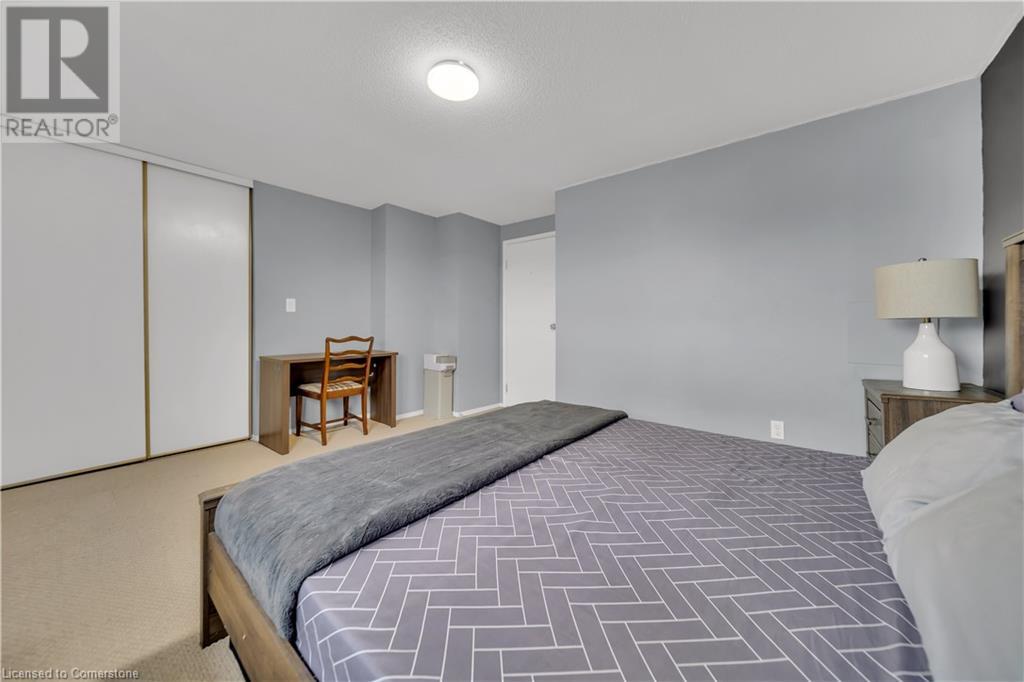 648 Doon Village Road Unit# 10, Kitchener, Ontario  N2P 1A2 - Photo 18 - 40744772