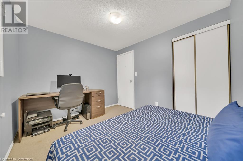 648 Doon Village Road Unit# 10, Kitchener, Ontario  N2P 1A2 - Photo 22 - 40744772