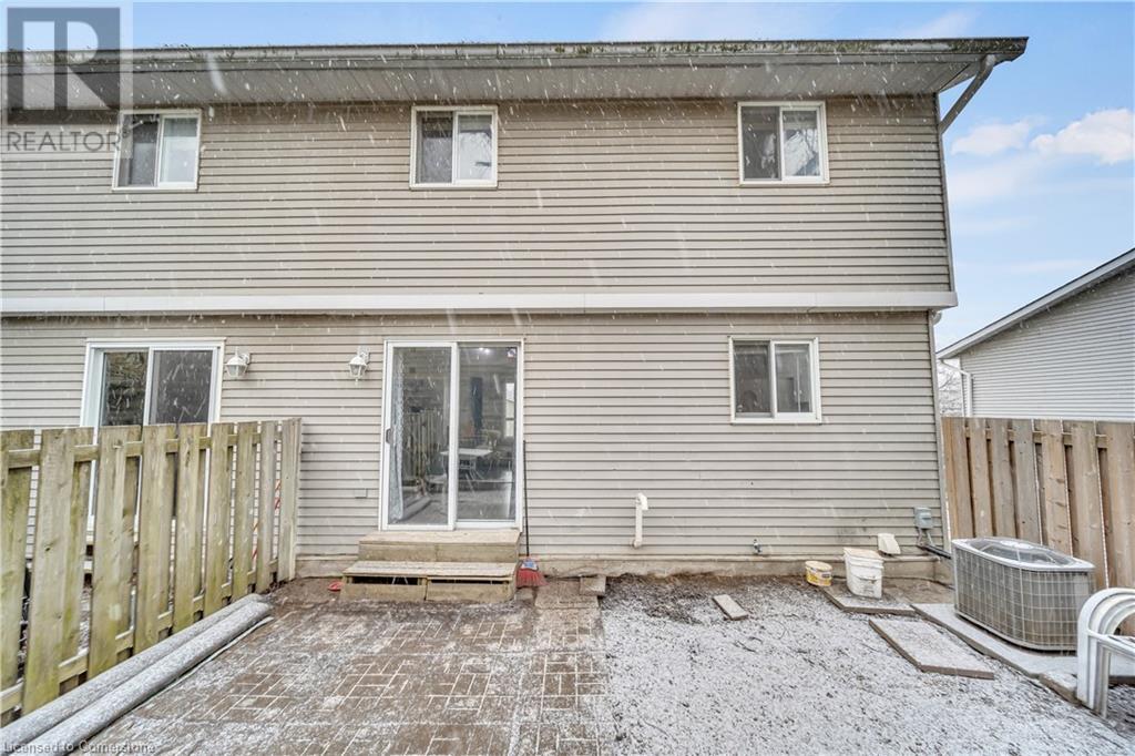 648 Doon Village Road Unit# 10, Kitchener, Ontario  N2P 1A2 - Photo 27 - 40744772