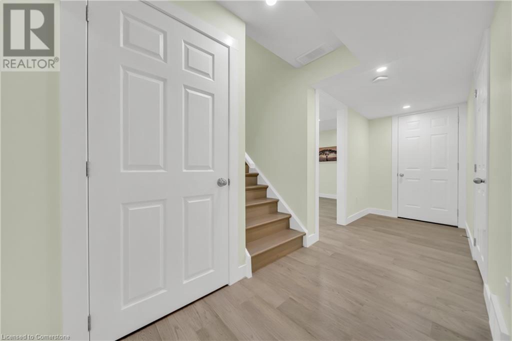 437 Zeller Drive, Kitchener, Ontario  N2A 4M4 - Photo 26 - 40744548
