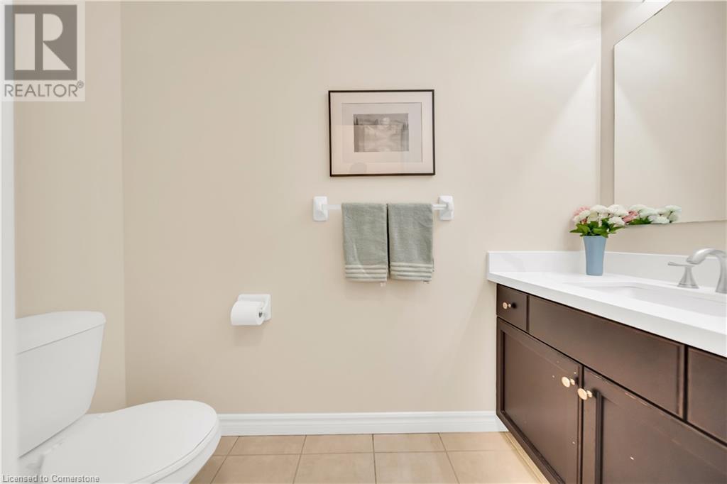 437 Zeller Drive, Kitchener, Ontario  N2A 4M4 - Photo 6 - 40744548