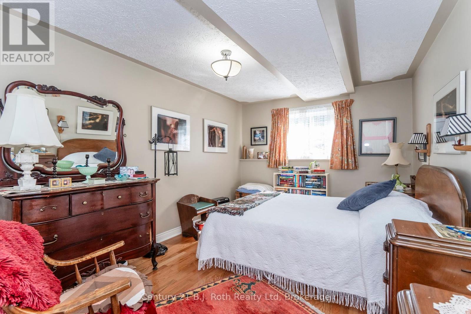 17 Charles Street, Penetanguishene, Ontario  L9M 2G6 - Photo 25 - S12243584