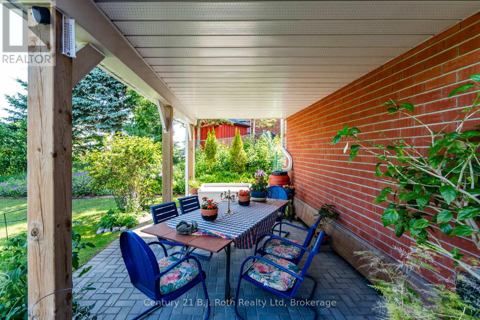 17 Charles Street, Penetanguishene, Ontario  L9M 2G6 - Photo 33 - S12243584