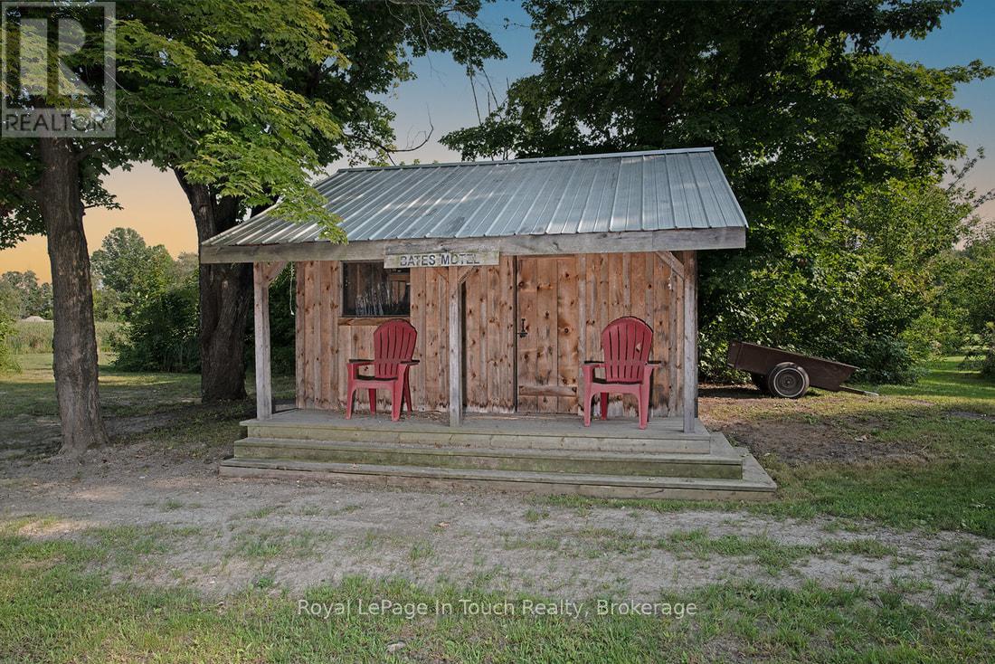 3010 Matchedash Street, Severn, Ontario  L0K 2C0 - Photo 11 - S12243599