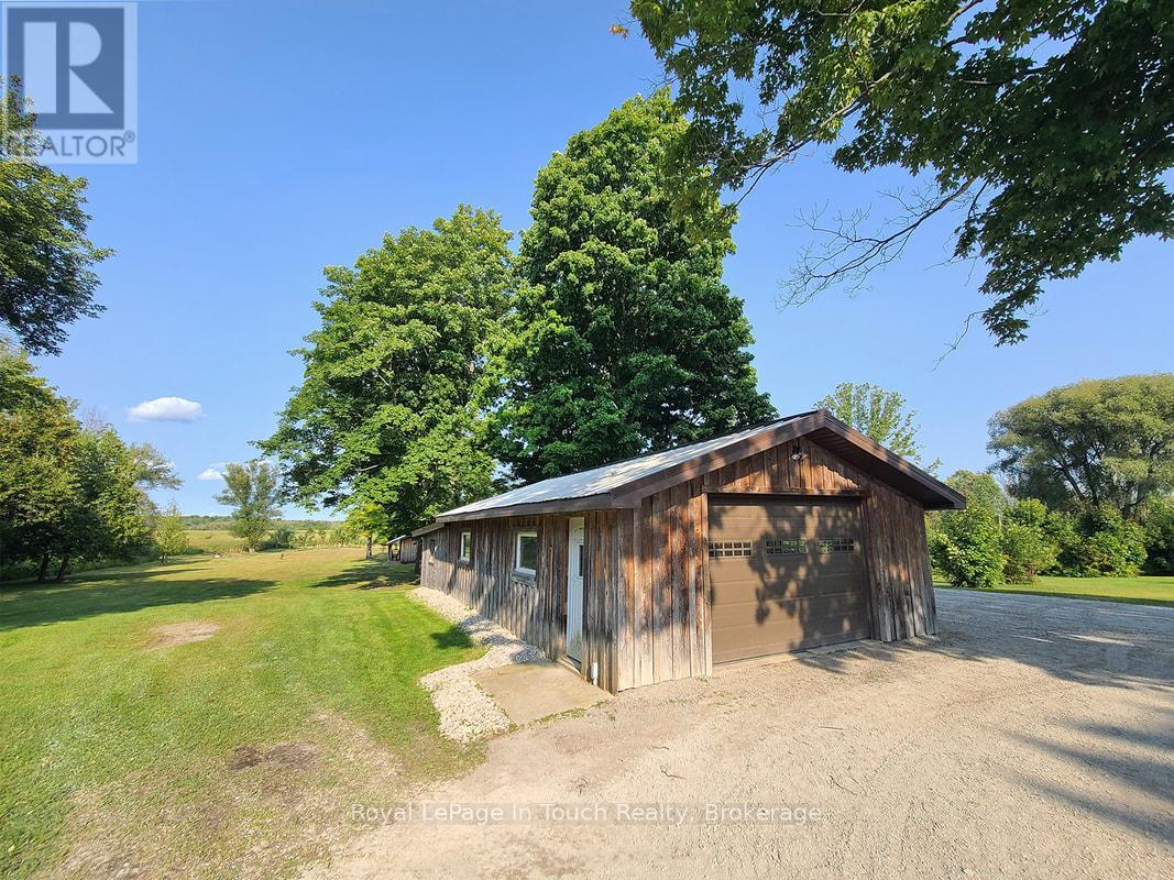 3010 Matchedash Street, Severn, Ontario  L0K 2C0 - Photo 7 - S12243599