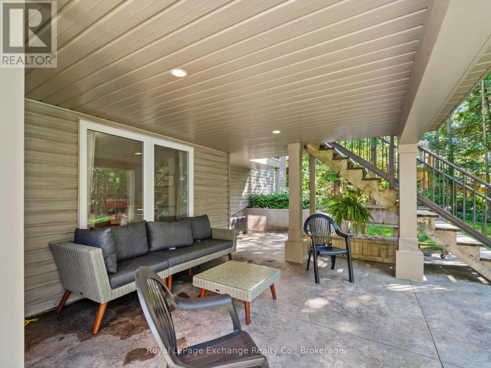 14 Kuehner Street, Kincardine, Ontario  N0G 2T0 - Photo 43 - X12243596