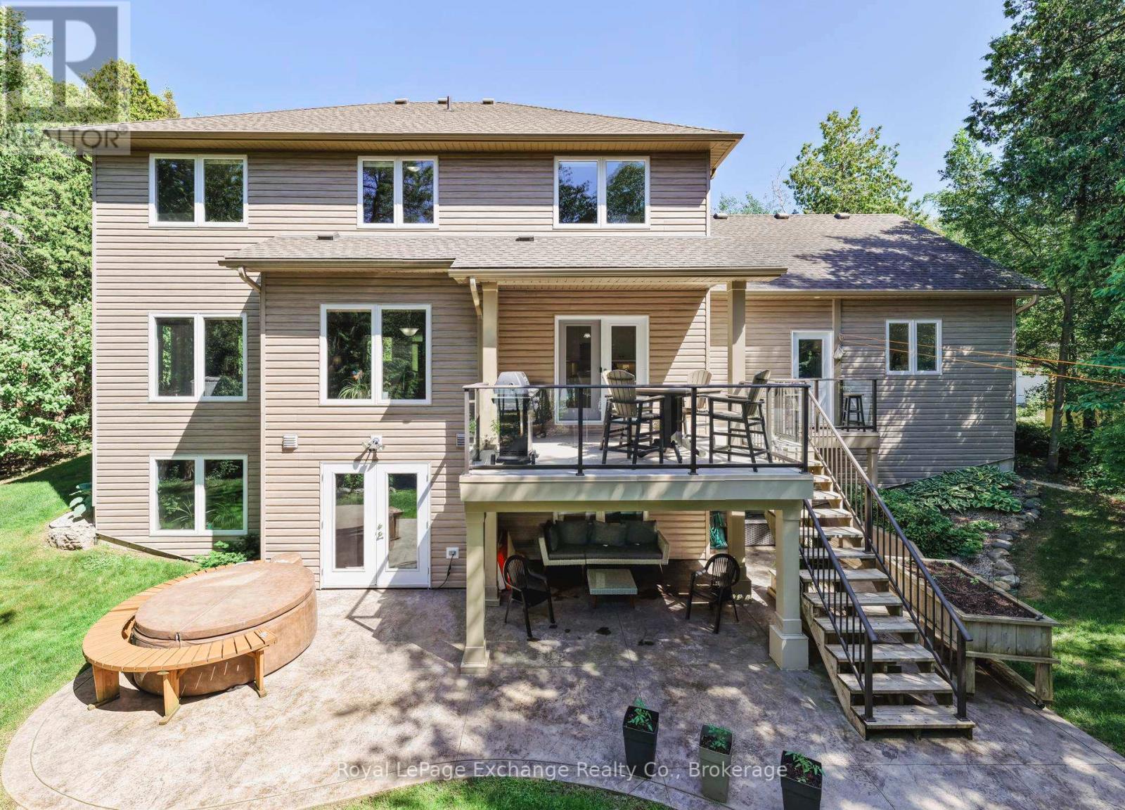 14 Kuehner Street, Kincardine, Ontario  N0G 2T0 - Photo 6 - X12243596