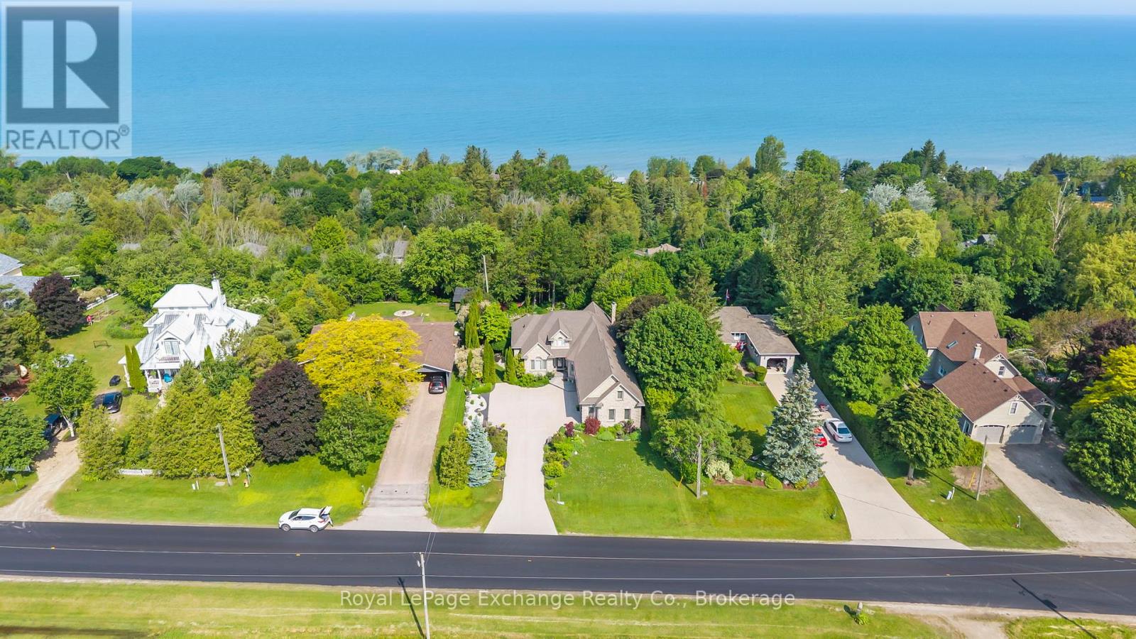 784 Lake Range Drive, Huron-Kinloss, Ontario  N2Z 0B3 - Photo 37 - X12243624