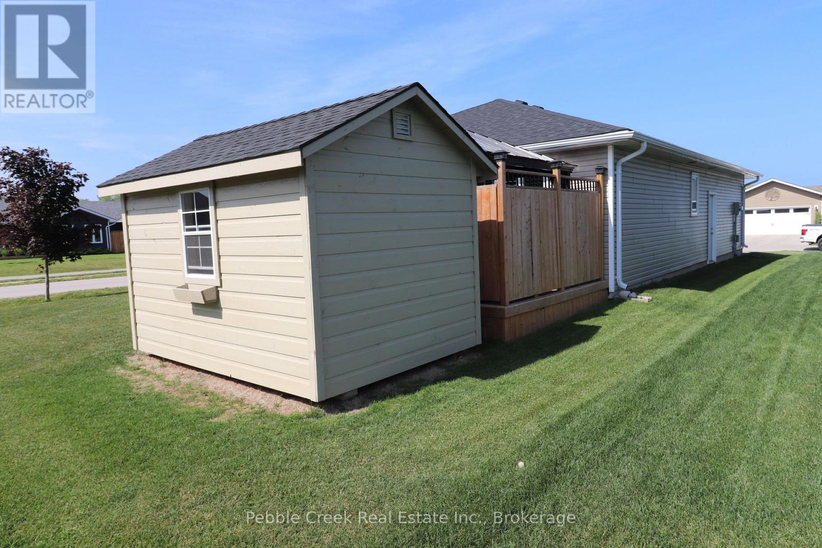 18 Windward Way N, Ashfield-Colborne-Wawanosh, Ontario  N7A 0B2 - Photo 34 - X12243649