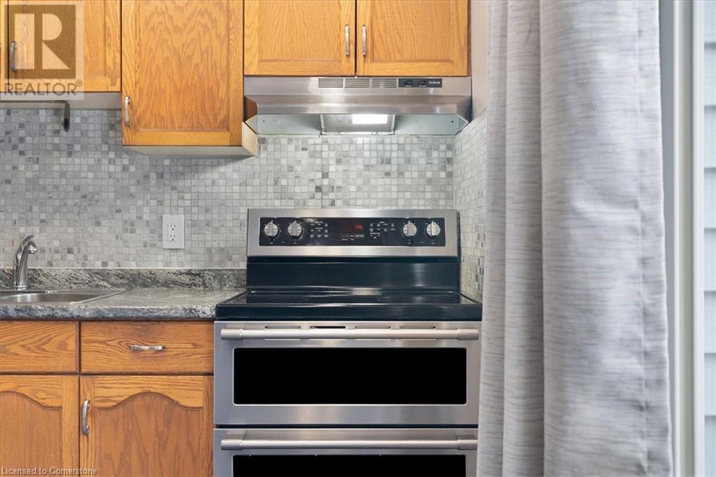 131 Traynor Avenue Unit# 24, Kitchener, Ontario  N2C 2M8 - Photo 13 - 40741170
