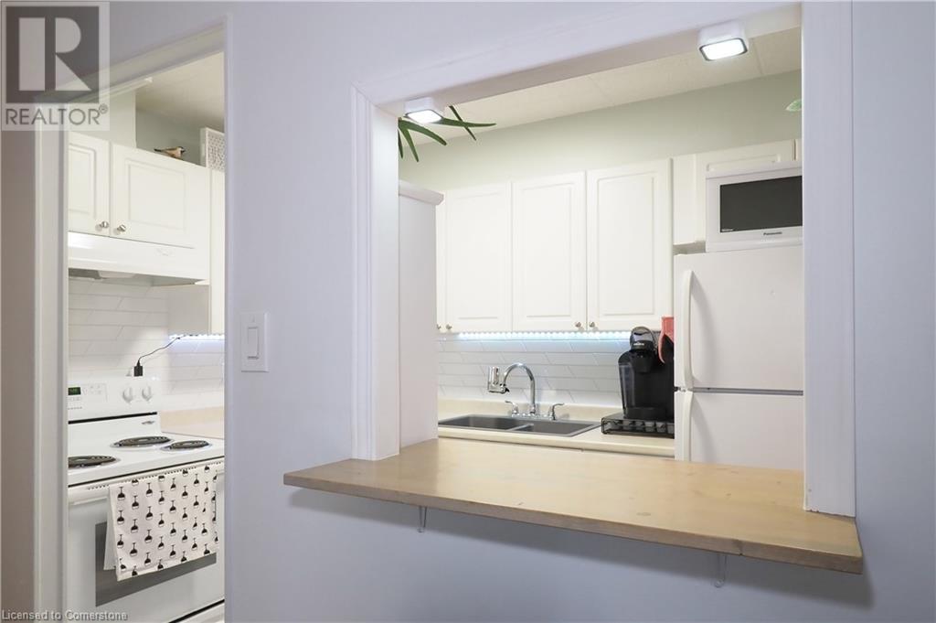 6 Walton Avenue Unit# 206, Kitchener, Ontario  N2C 2B5 - Photo 17 - 40744701