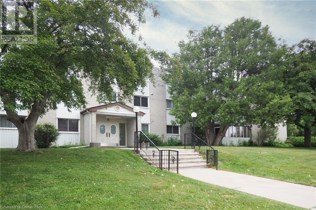6 Walton Avenue Unit# 206, Kitchener, Ontario  N2C 2B5 - Photo 2 - 40744701