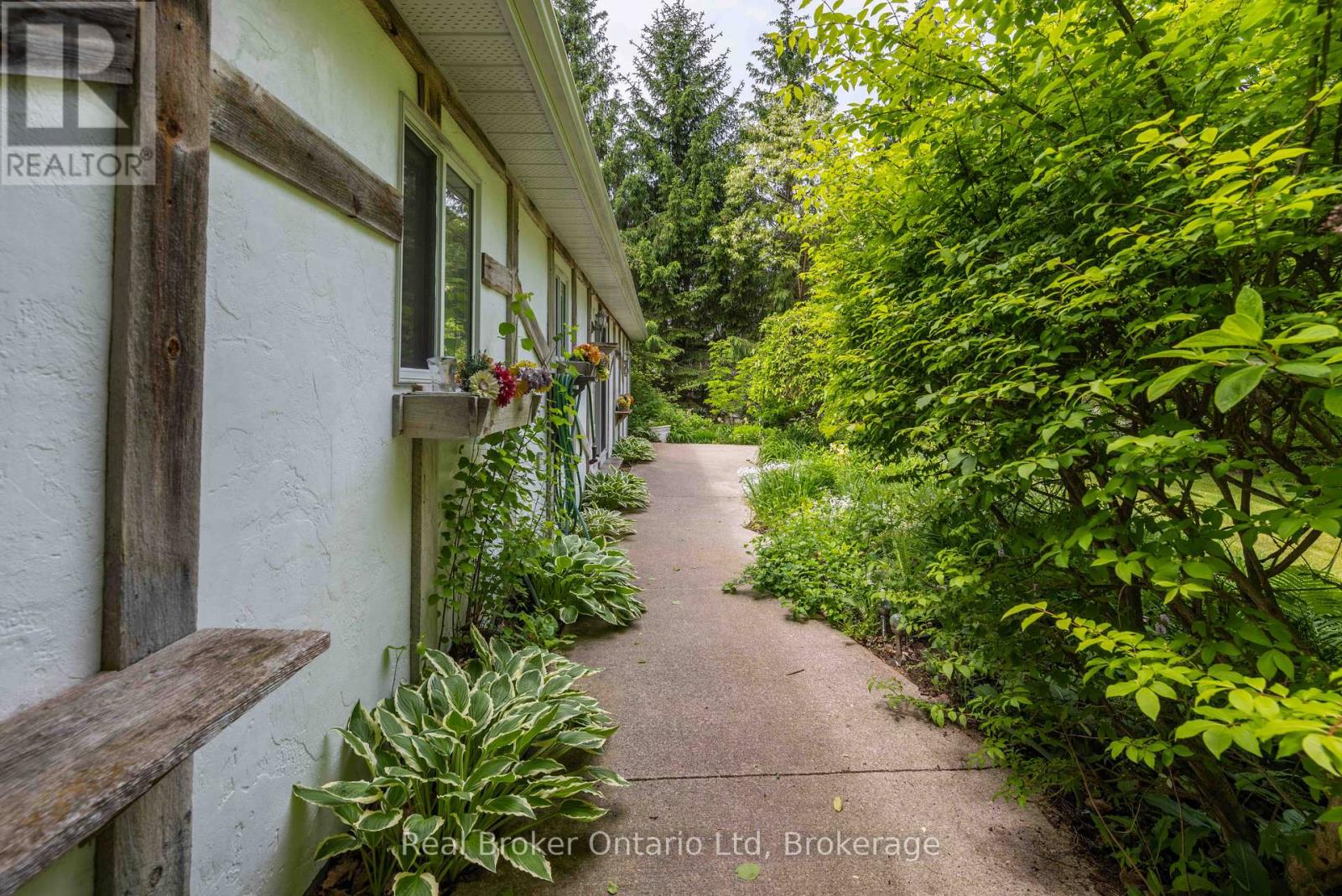 19 Sandy Pines Trail E, South Bruce Peninsula, Ontario  N0H 2G0 - Photo 22 - X12243697