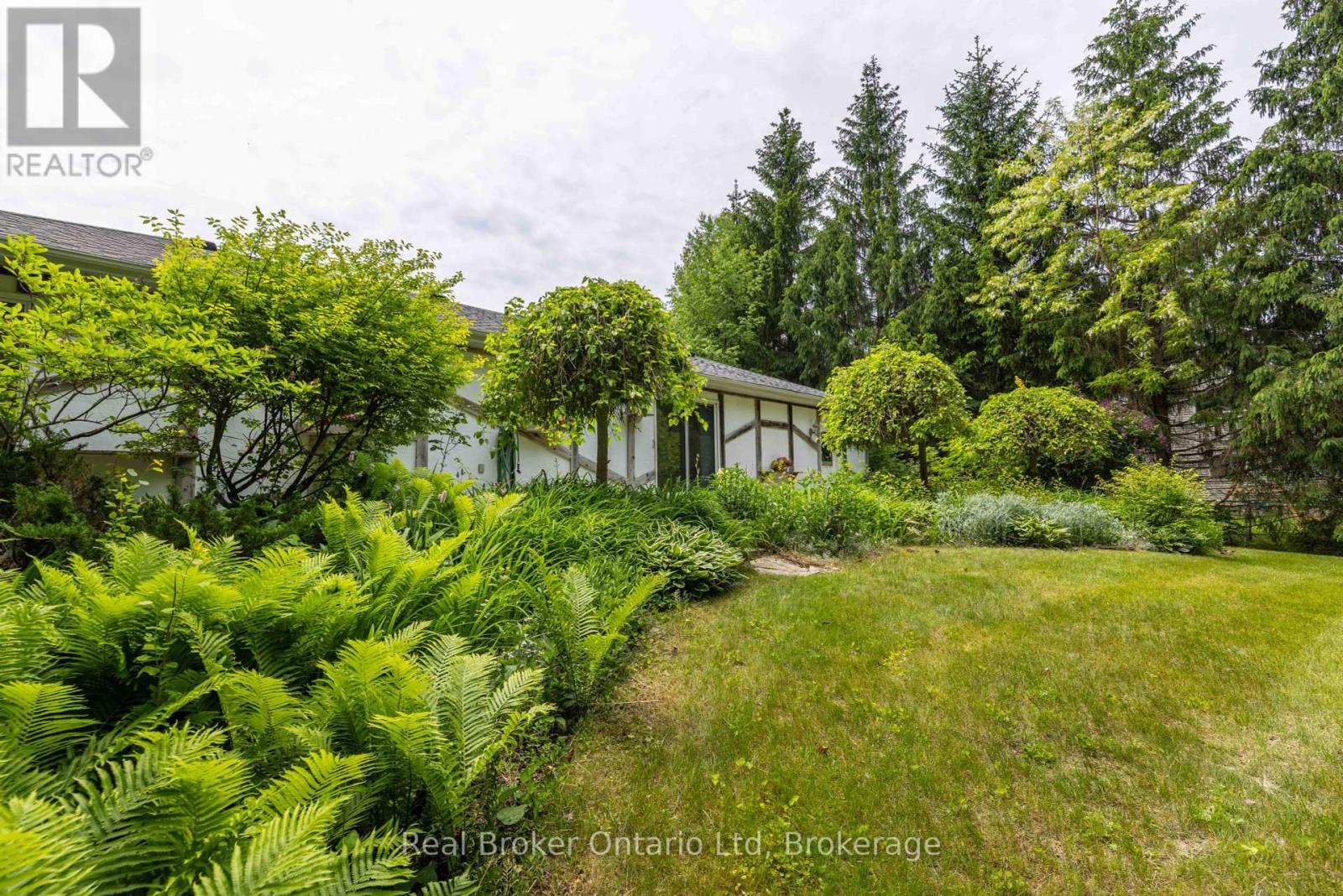 19 Sandy Pines Trail E, South Bruce Peninsula, Ontario  N0H 2G0 - Photo 25 - X12243697