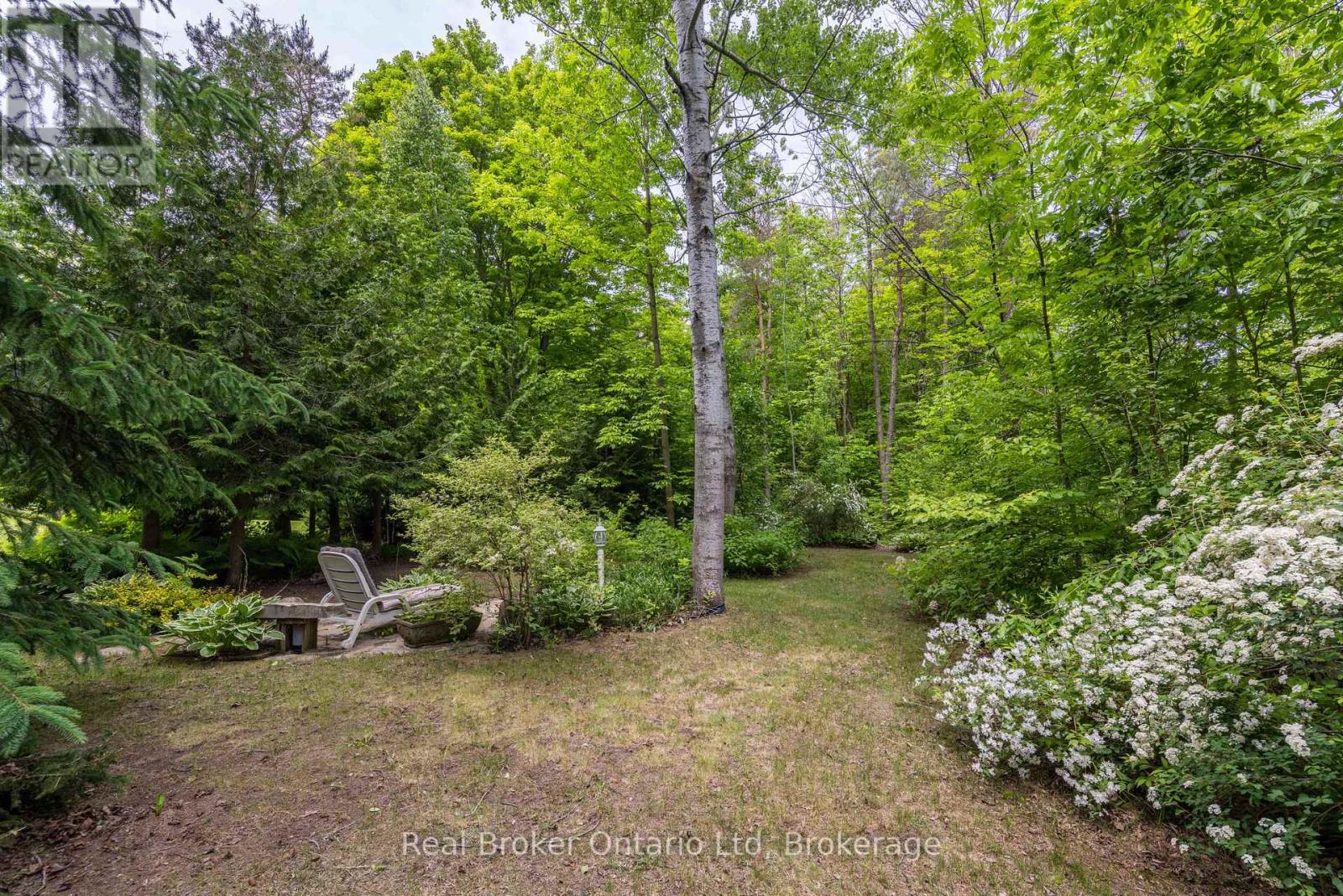 19 Sandy Pines Trail E, South Bruce Peninsula, Ontario  N0H 2G0 - Photo 27 - X12243697