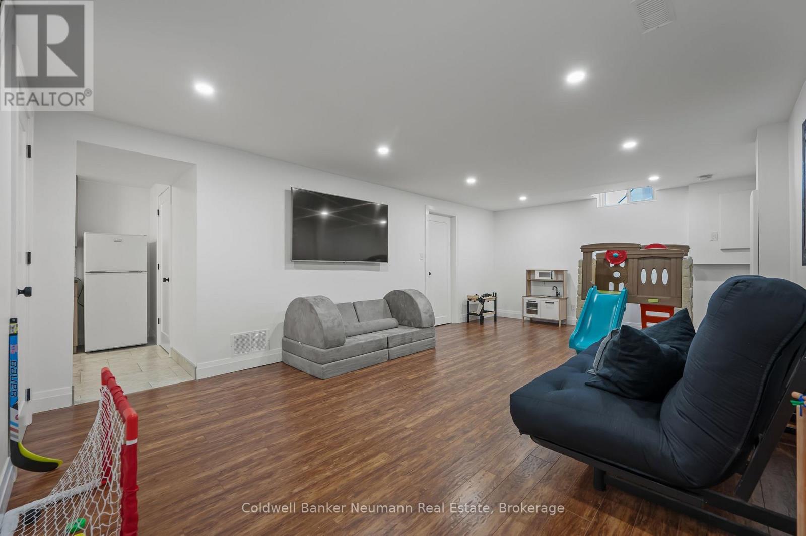 344 West Acres Drive, Guelph, Ontario  N1H 7C1 - Photo 41 - X12243757