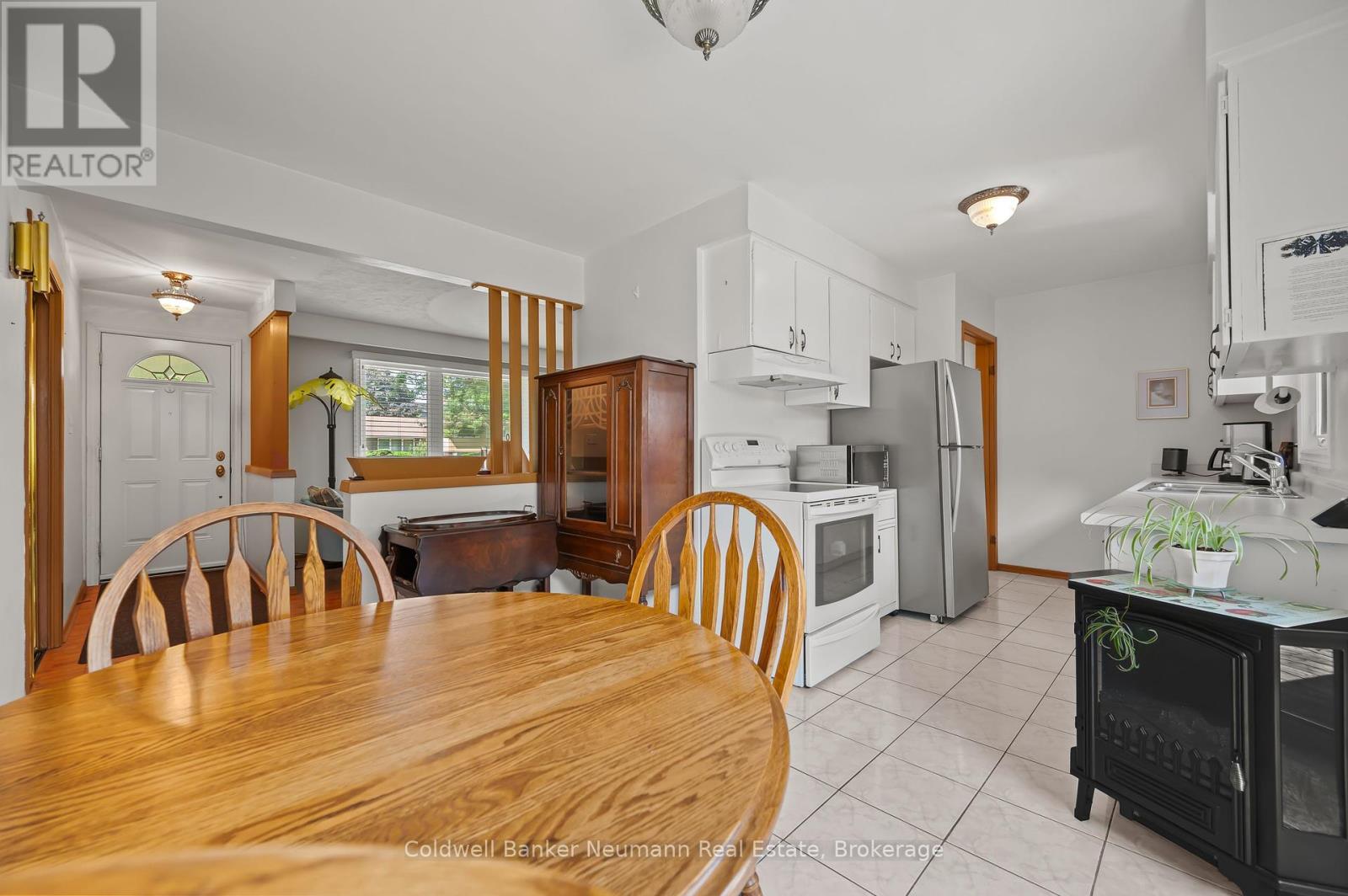 67 Sleeman Avenue, Guelph, Ontario  N1H 6G3 - Photo 10 - X12243761