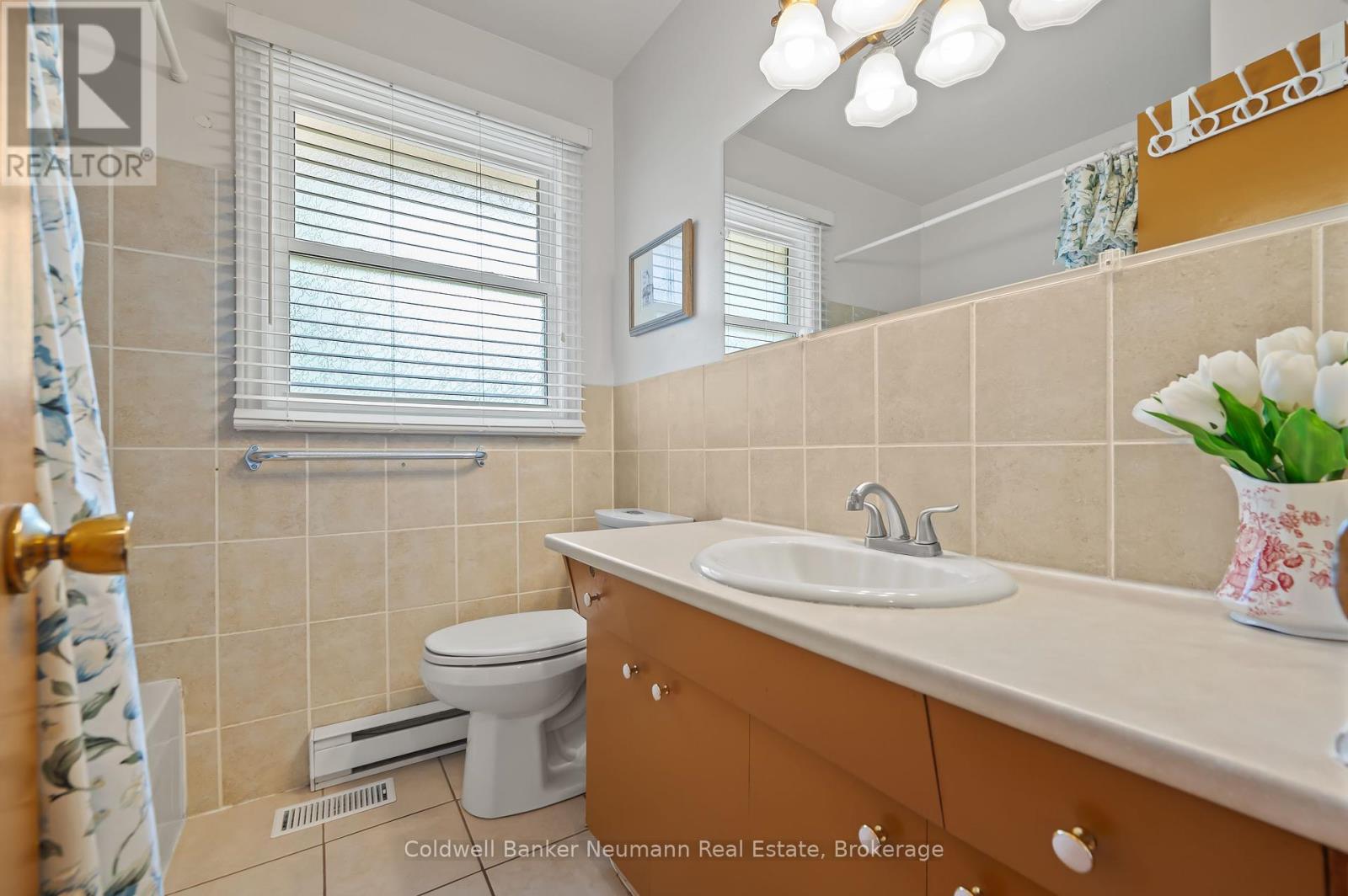 67 Sleeman Avenue, Guelph, Ontario  N1H 6G3 - Photo 22 - X12243761