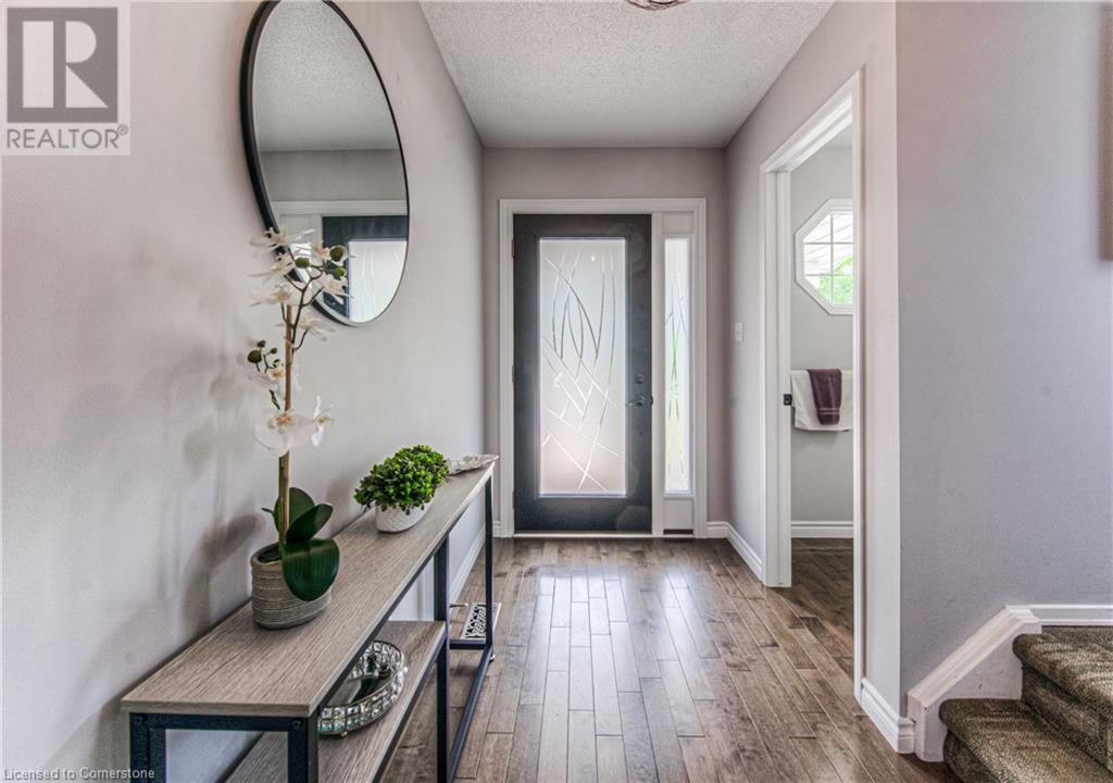 194 Auburn Drive, Waterloo, Ontario  N2K 3T2 - Photo 4 - 40744828