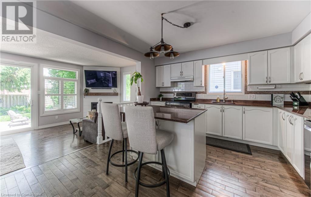 194 Auburn Drive, Waterloo, Ontario  N2K 3T2 - Photo 7 - 40744828