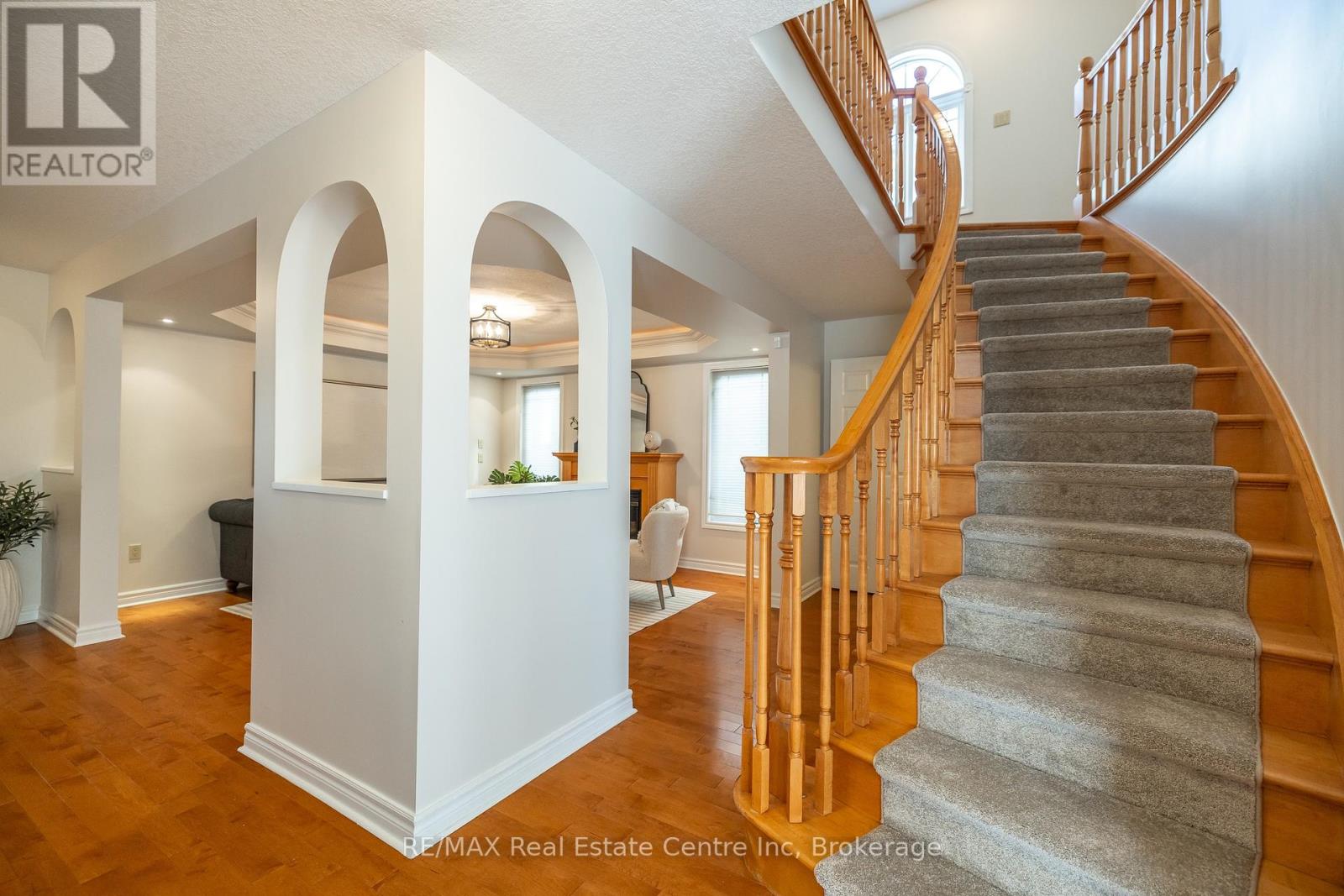 78 Mcarthur Drive, Guelph, Ontario  N1L 1S5 - Photo 16 - X12243768
