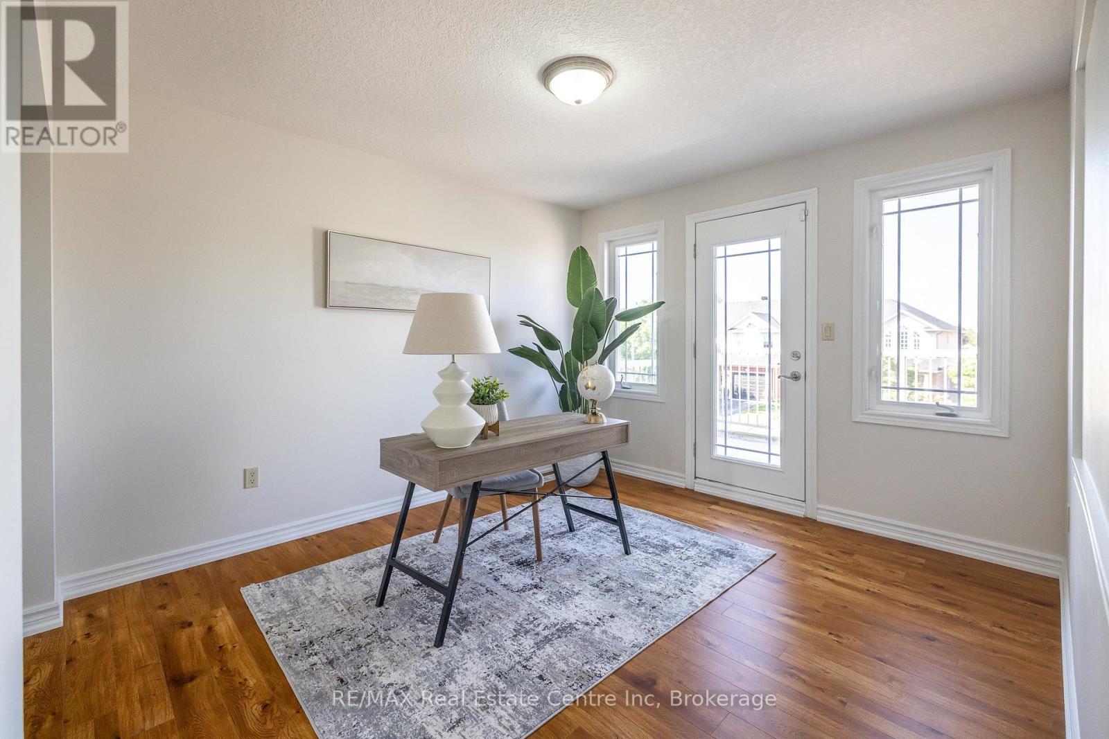 78 Mcarthur Drive, Guelph, Ontario  N1L 1S5 - Photo 26 - X12243768