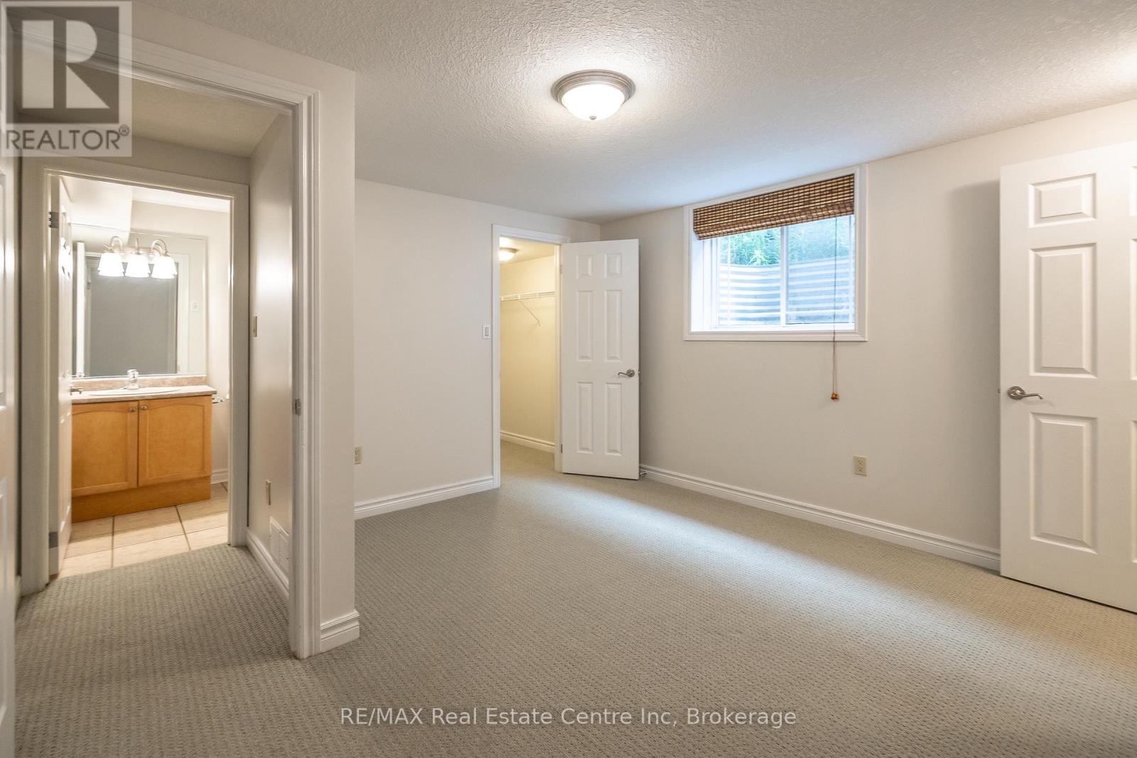 78 Mcarthur Drive, Guelph, Ontario  N1L 1S5 - Photo 35 - X12243768