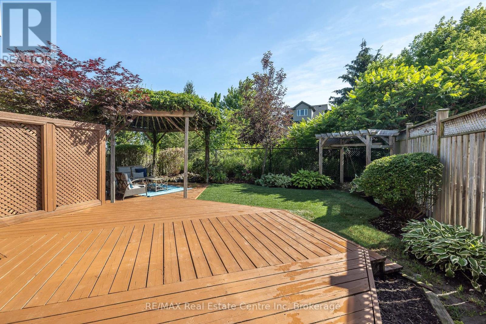 78 Mcarthur Drive, Guelph, Ontario  N1L 1S5 - Photo 37 - X12243768