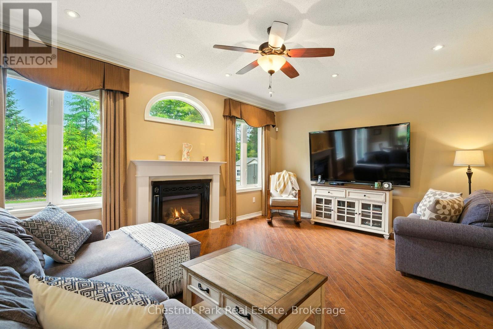 33 Clearbrook Trail, Bracebridge, Ontario  P1L 0A3 - Photo 17 - X12243930