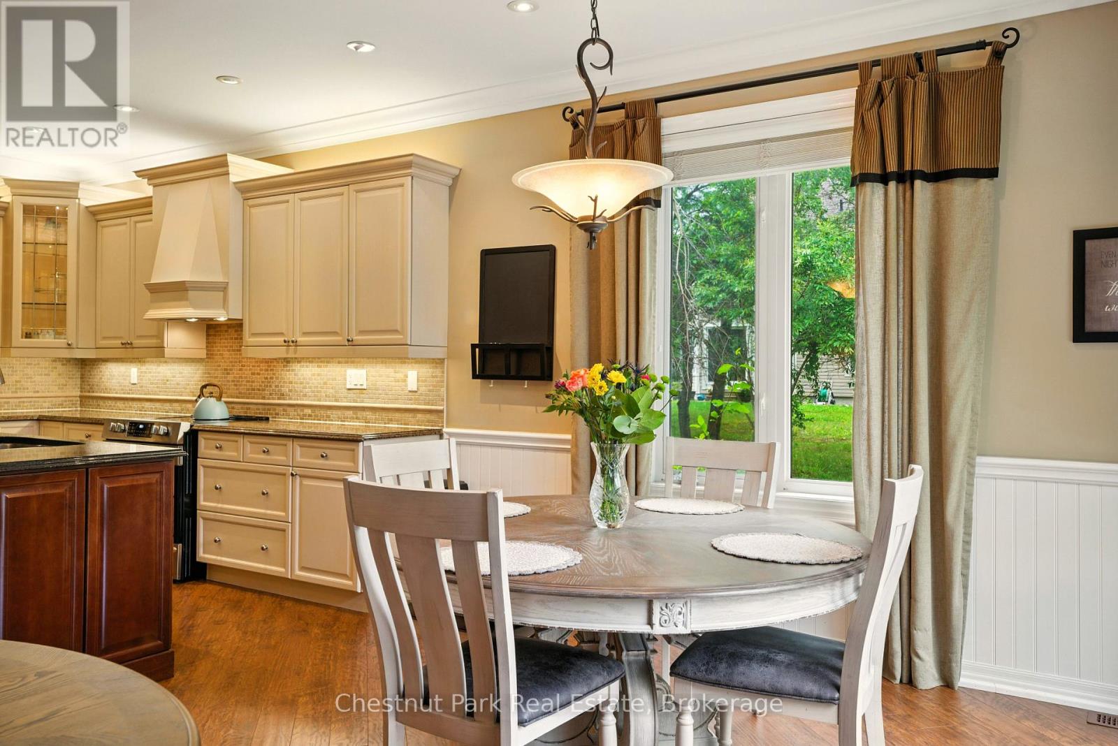 33 Clearbrook Trail, Bracebridge, Ontario  P1L 0A3 - Photo 20 - X12243930