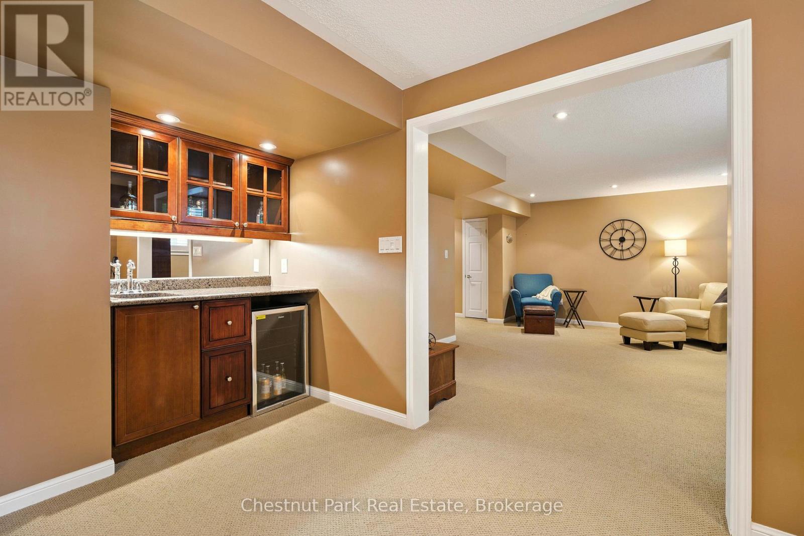 33 Clearbrook Trail, Bracebridge, Ontario  P1L 0A3 - Photo 33 - X12243930