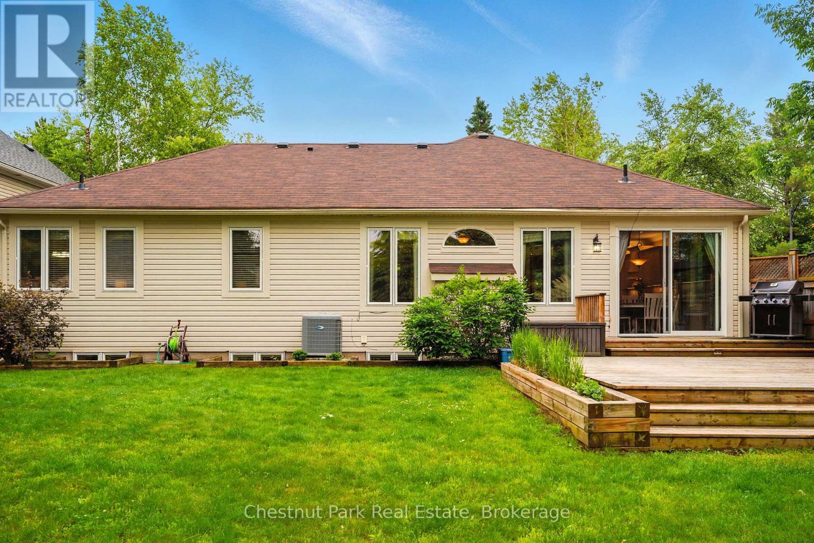33 Clearbrook Trail, Bracebridge, Ontario  P1L 0A3 - Photo 41 - X12243930