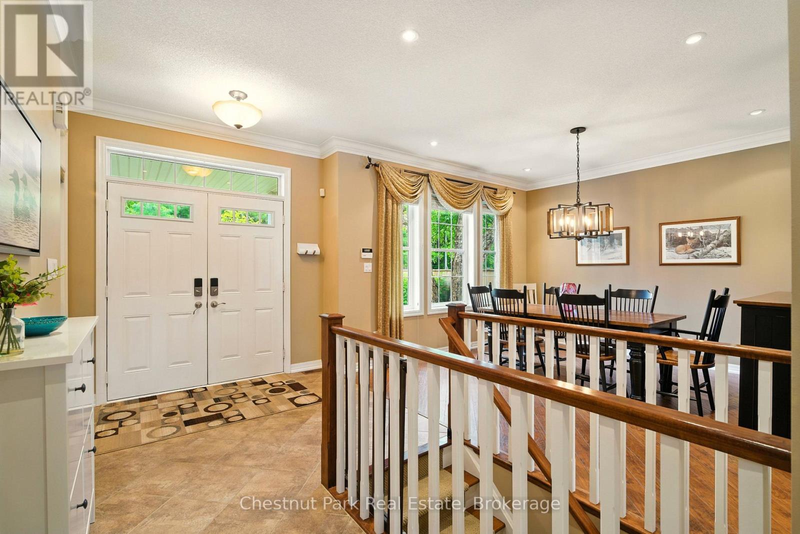 33 Clearbrook Trail, Bracebridge, Ontario  P1L 0A3 - Photo 6 - X12243930
