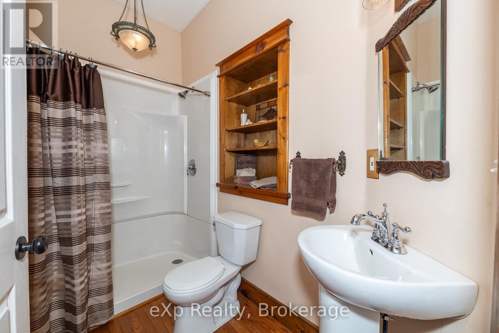 701768 5 Side Road, Chatsworth, Ontario  N0H 1K0 - Photo 10 - X12243954
