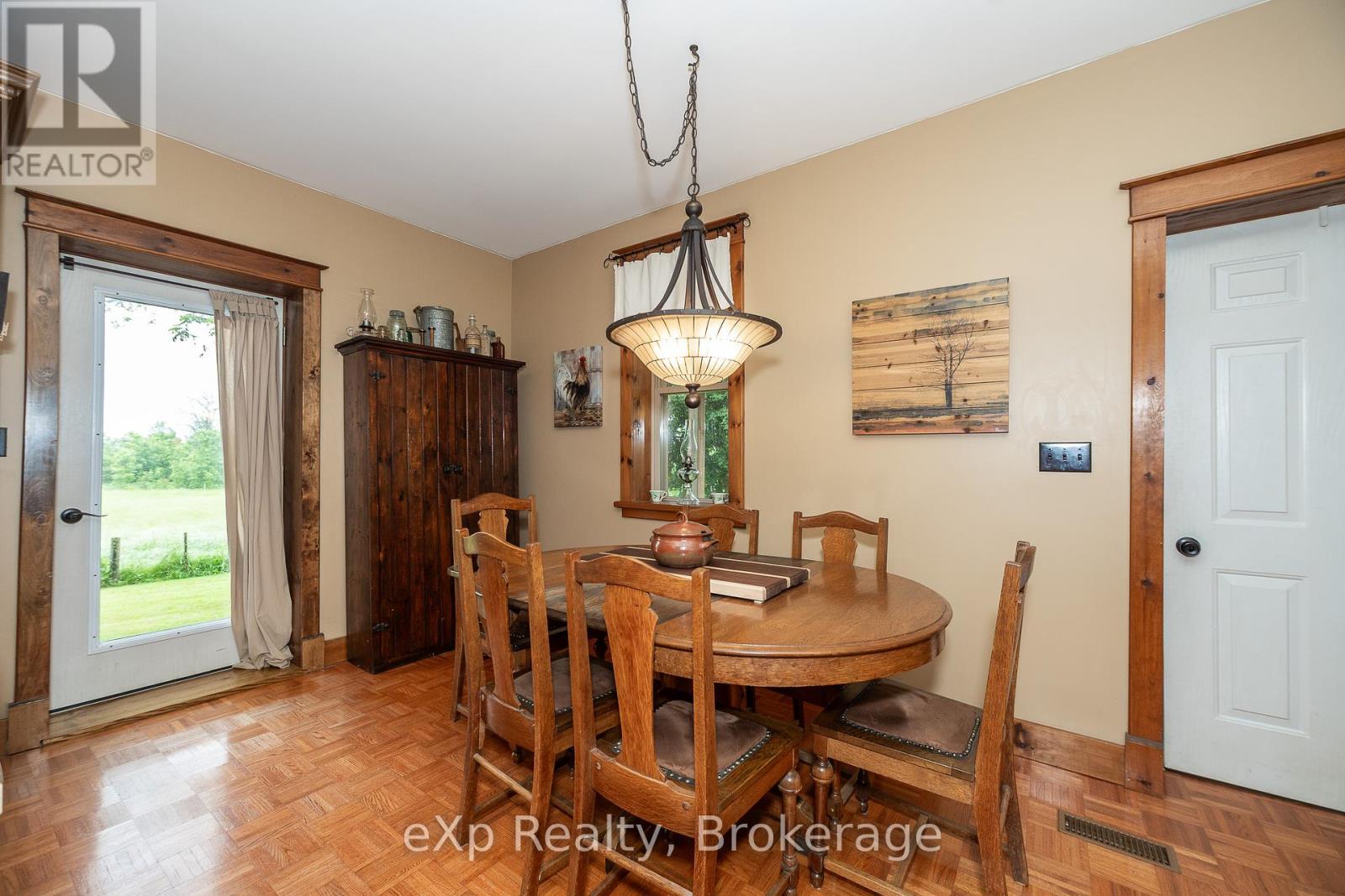 701768 5 Side Road, Chatsworth, Ontario  N0H 1K0 - Photo 14 - X12243954