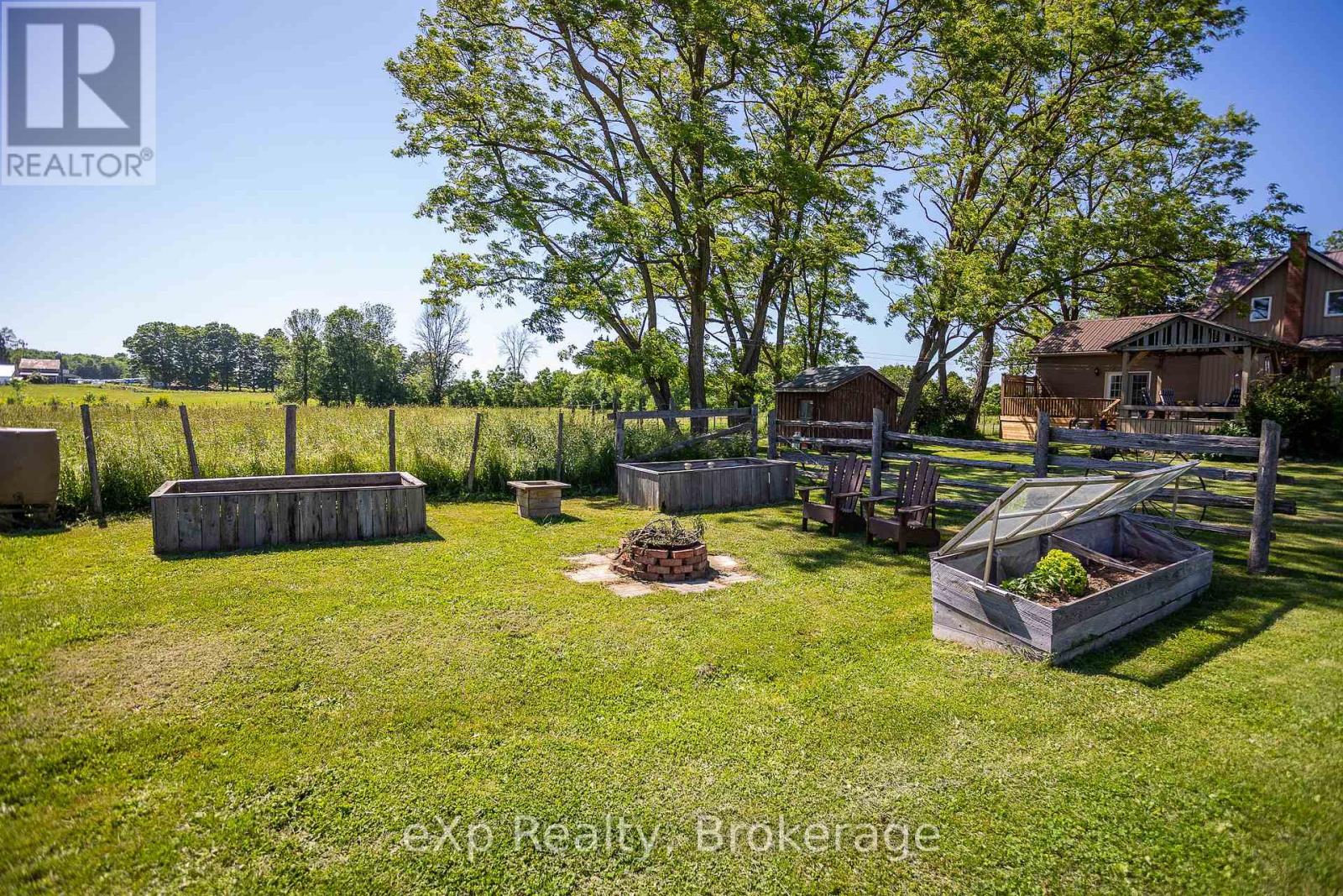 701768 5 Side Road, Chatsworth, Ontario  N0H 1K0 - Photo 30 - X12243954