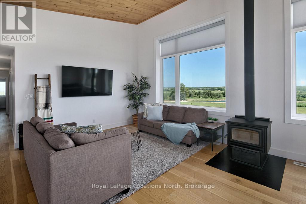 317278 3 Line, Meaford, Ontario  N4L 1W7 - Photo 21 - X12243966
