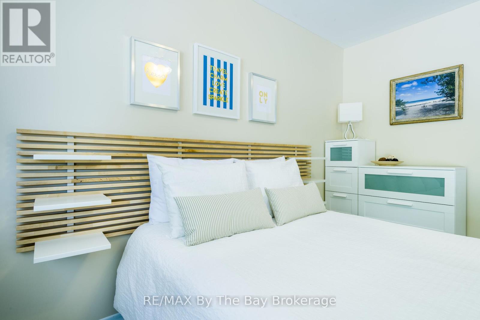 169 Mosley Street, Wasaga Beach, Ontario  L9Z 2K1 - Photo 16 - S12244009