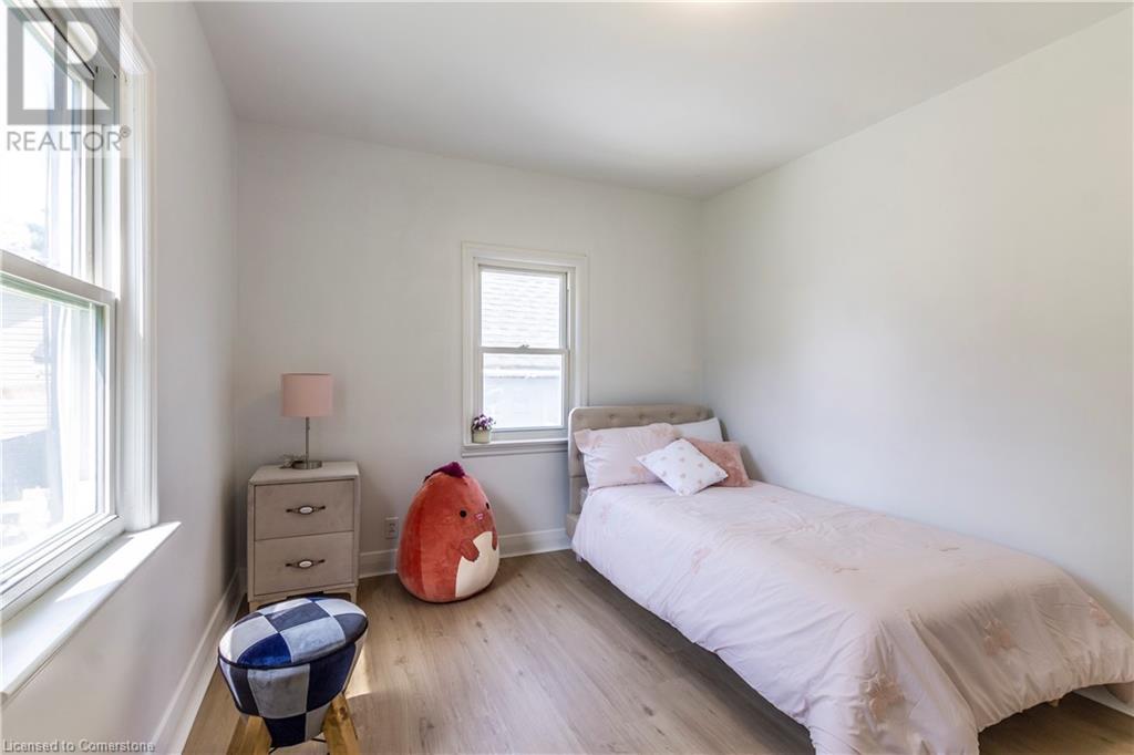 250 Cardigan Street, Woodstock, Ontario  N4S 1Z6 - Photo 18 - 40745011