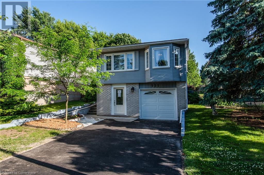 131 Herron Place, Waterloo, Ontario  N2T 1H2 - Photo 2 - 40744037