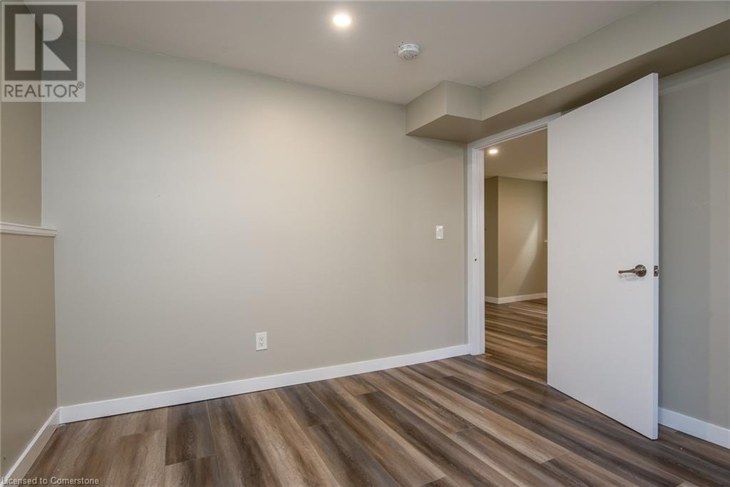 131 Herron Place, Waterloo, Ontario  N2T 1H2 - Photo 44 - 40744037