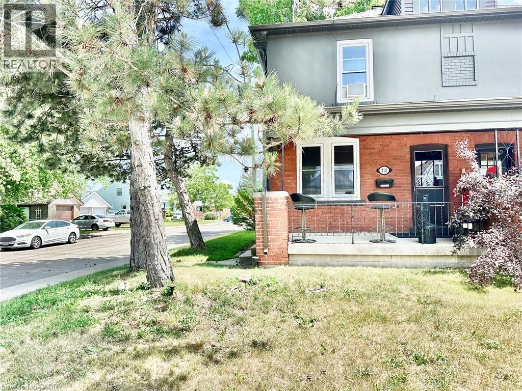 215 Rosewood Road, Hamilton, Ontario  L8K 3J5 - Photo 4 - 40745010