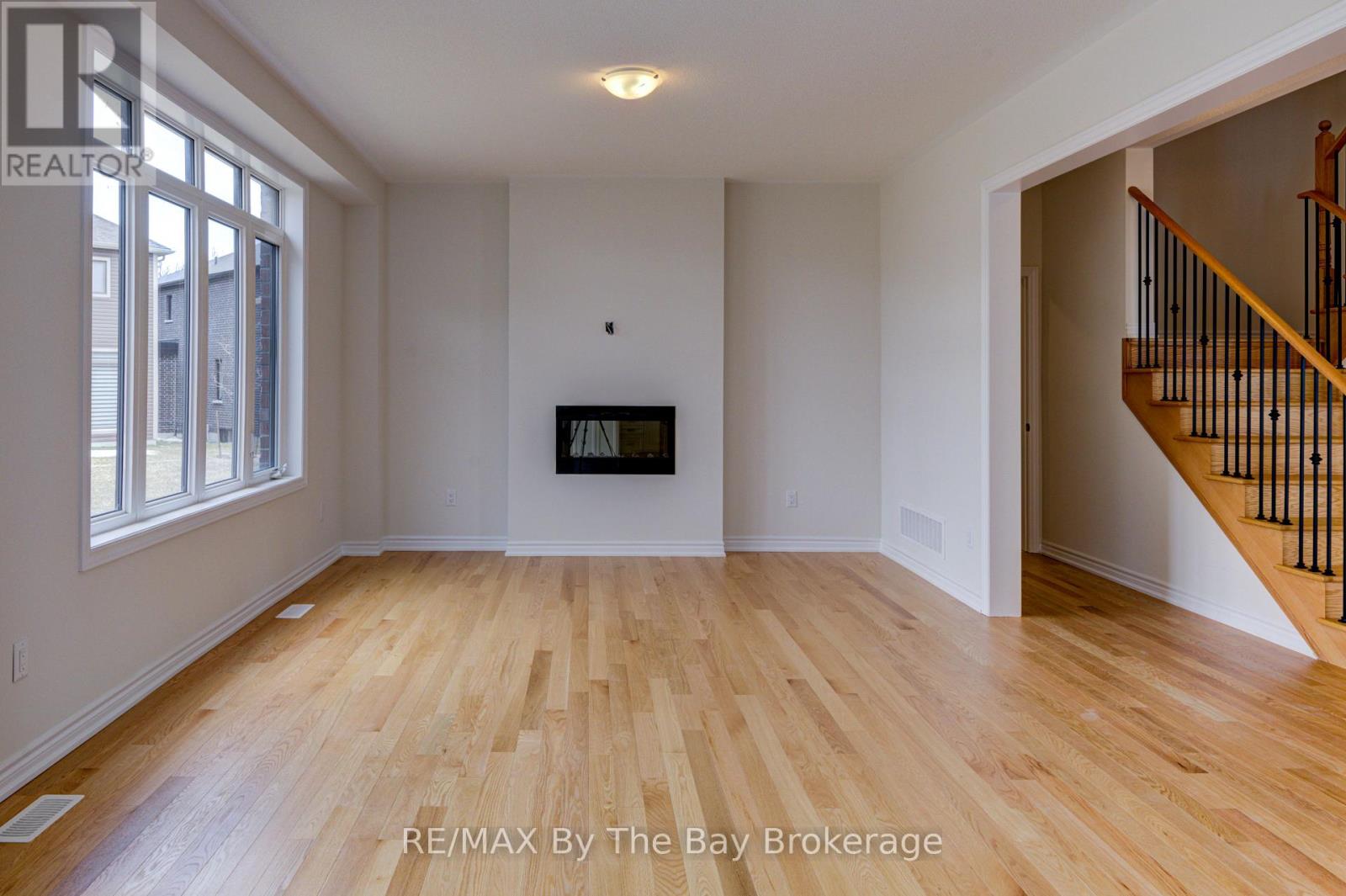 105 Sun Valley Avenue, Wasaga Beach, Ontario  L9Z 0N8 - Photo 24 - S12244158